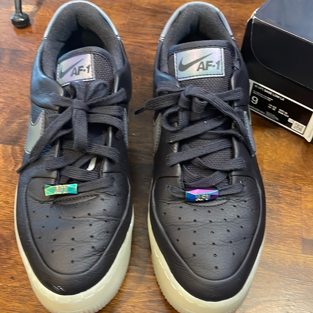 Women Air Force 1 sage low lx